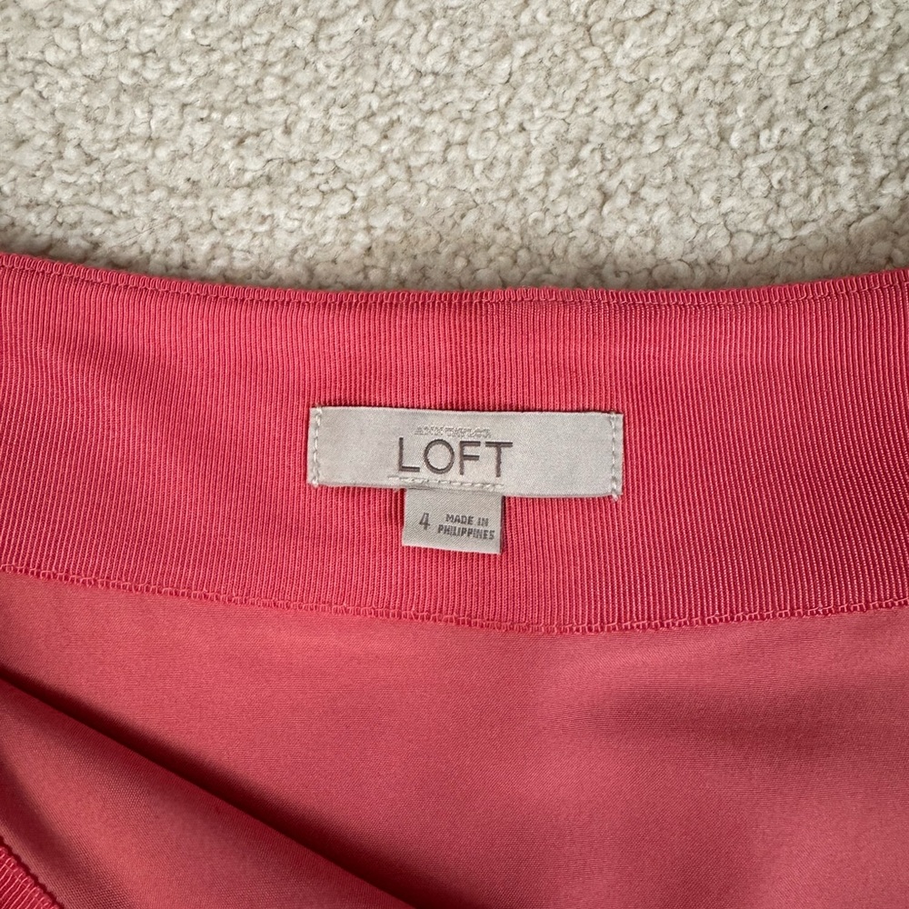 Loft Scallop Skirt - Picture 5 of 6